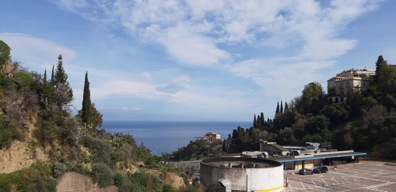Il Piccolo Diavolo Lägenhet Taormina Exteriör bild