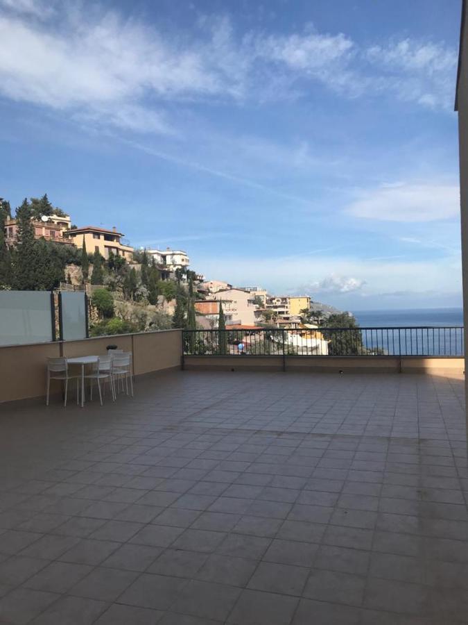 Il Piccolo Diavolo Lägenhet Taormina Exteriör bild